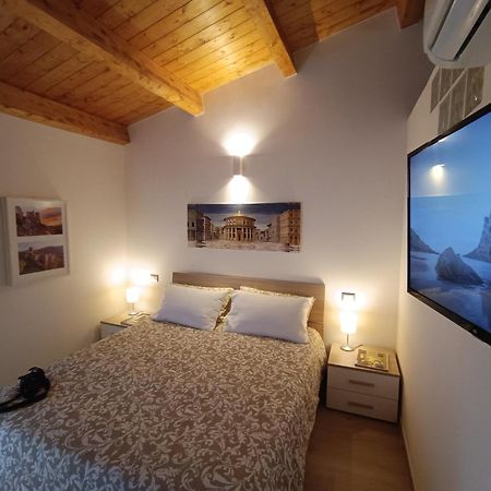 Oh Che Bel Castello Apartment Ortona Luaran gambar