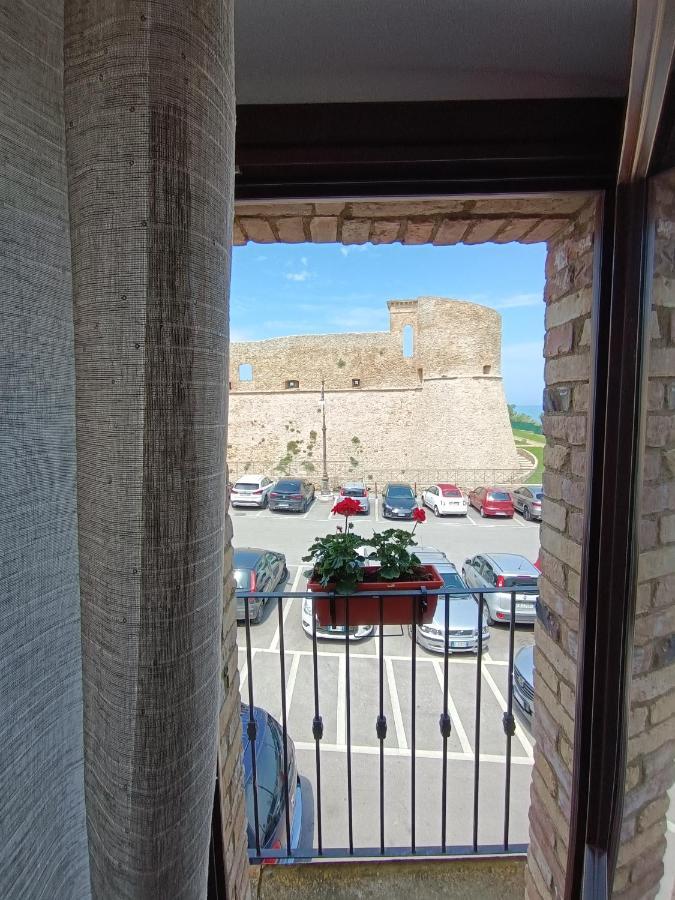 Oh Che Bel Castello Apartment Ortona Luaran gambar